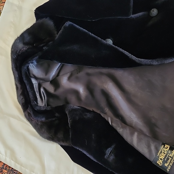 Vintage Borgazia Faux Black Fur with Brown Mink Collar, Medium, $98 - Picture 12 of 17